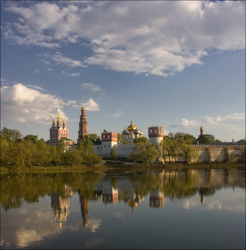 фото "***" метки: пейзаж, архитектура, монастырь, облака, отражения