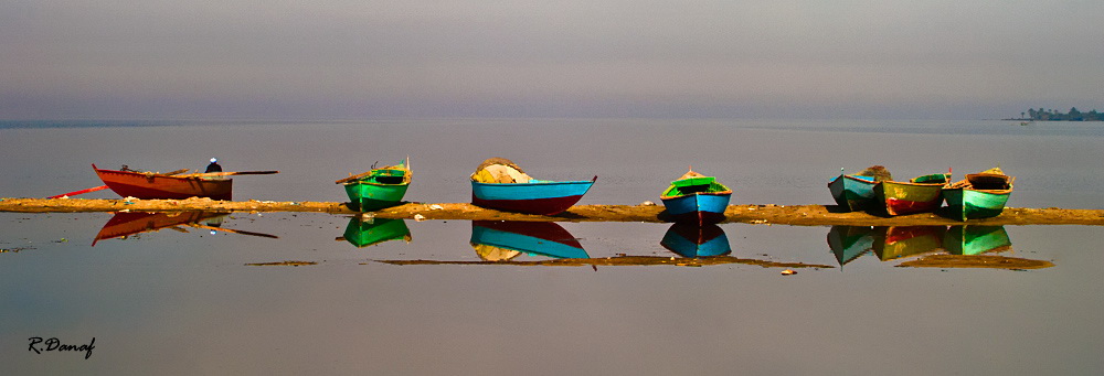 photo "Fishing boats" tags: travel, landscape, Africa, lake, reflections, water