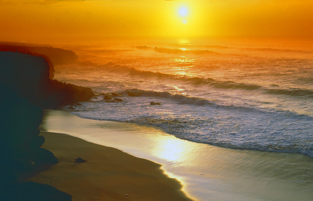 photo "Guincho Beach" tags: landscape, panoramic, Cascais, Europe, Guincho, Portugal, beach, coast, coastline