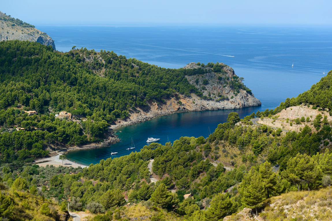 photo "***" tags: landscape, travel, nature, Europe, Majorca, Spain, bay, coast, mountains, sea, water, мыс