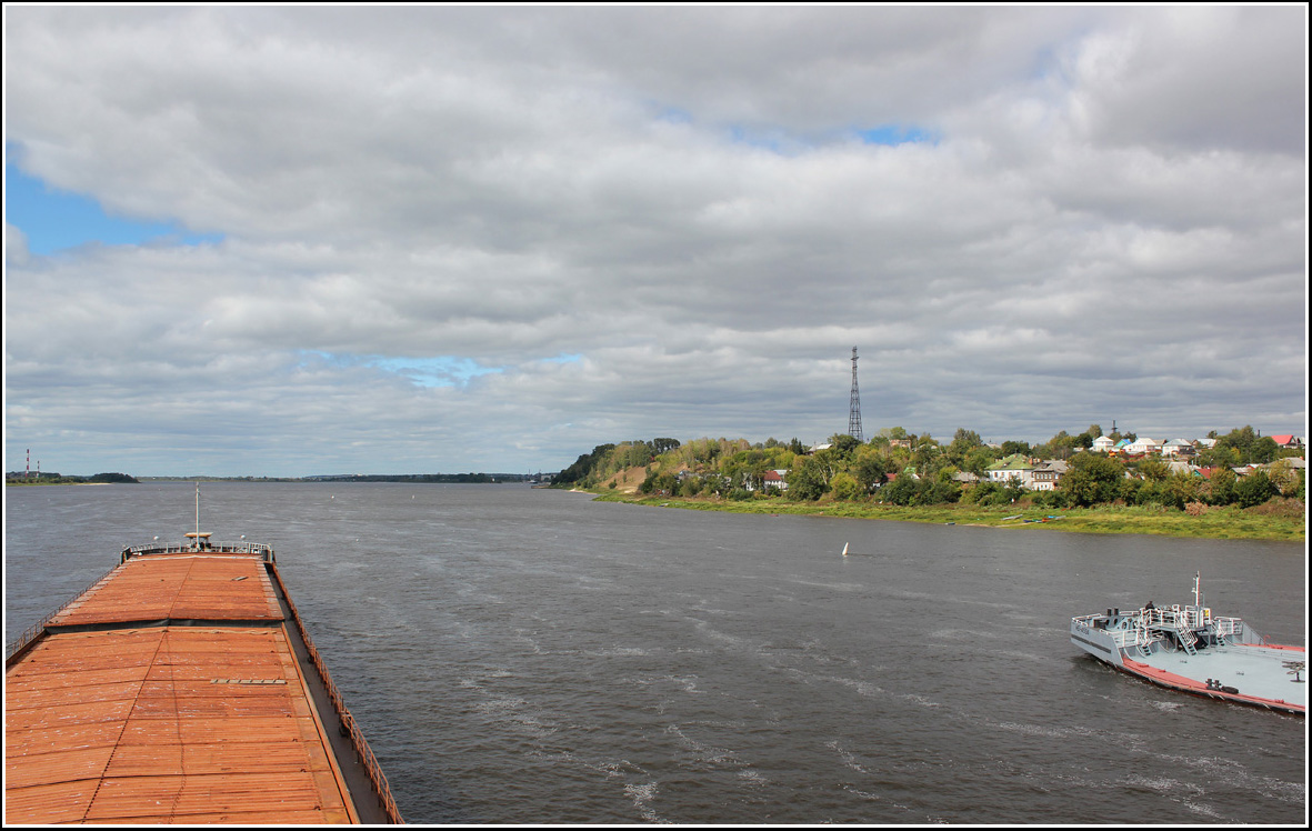 photo "The city Gorodets." tags: landscape, travel, вода волга городец сентябрь об