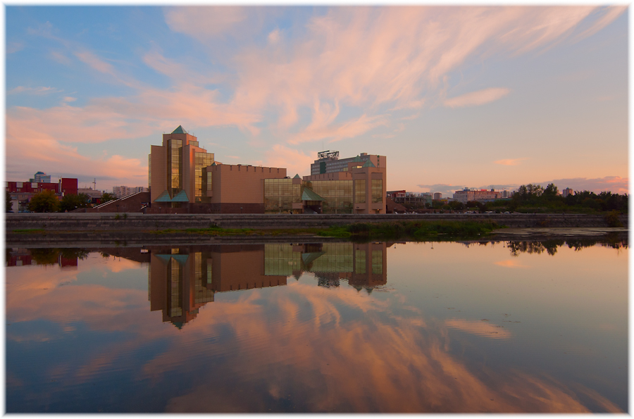 photo "***" tags: architecture, landscape, river, Миасс, Челябинск, краеведческий музей