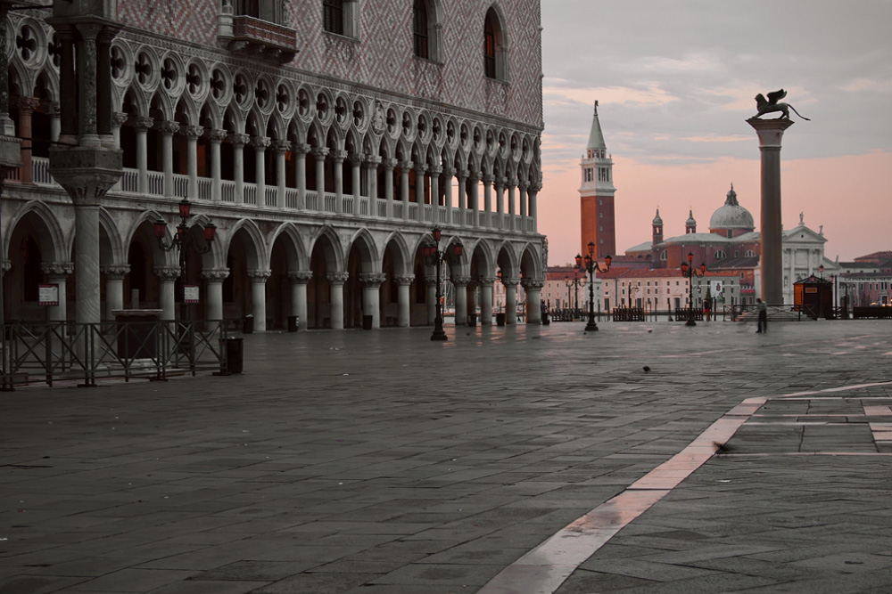 photo "***" tags: travel, city, Italy, Venice, sunrise