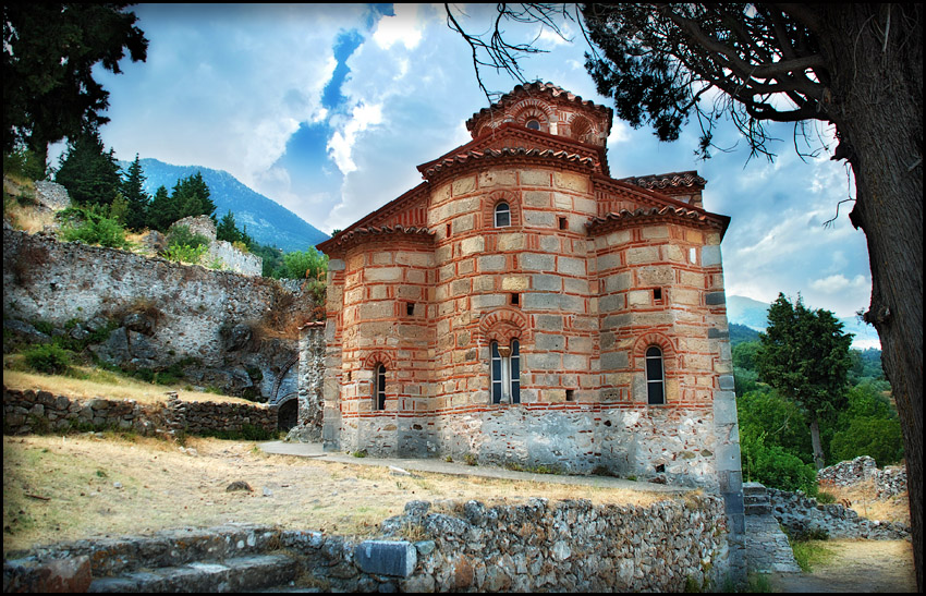 photo "***" tags: travel, architecture, Greece, мистрас, монастырь