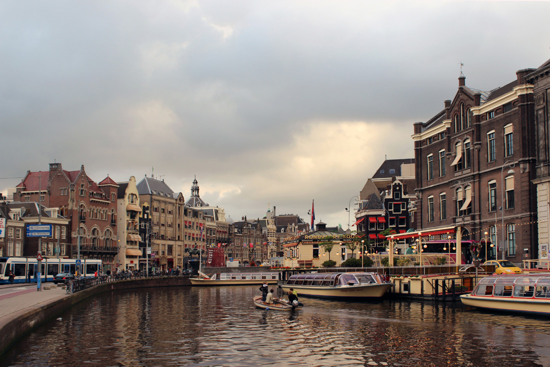 photo "Amsterdam in evening" tags: landscape, architecture, travel, Amsterdam, channels, Амстердам, каналы