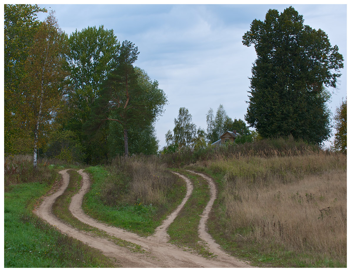 photo "Simple rural plot" tags: landscape, travel, autumn, road, village