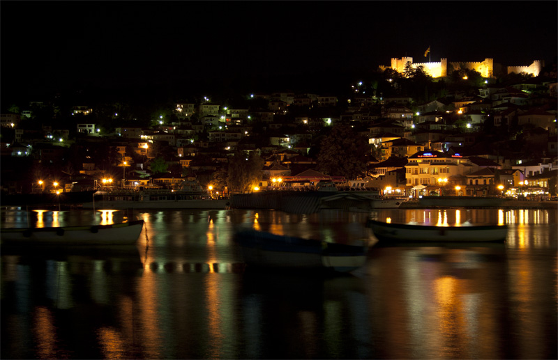 фото "Ohrid by night" метки: архитектура, репортаж, город, 
