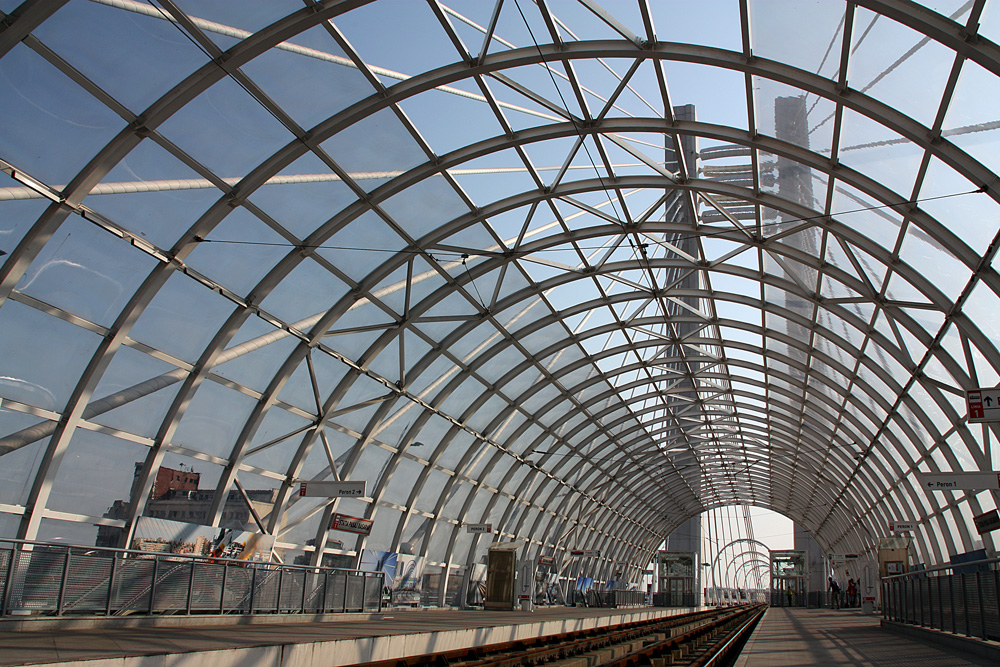 photo "***" tags: architecture, city, Bucharest, bridge