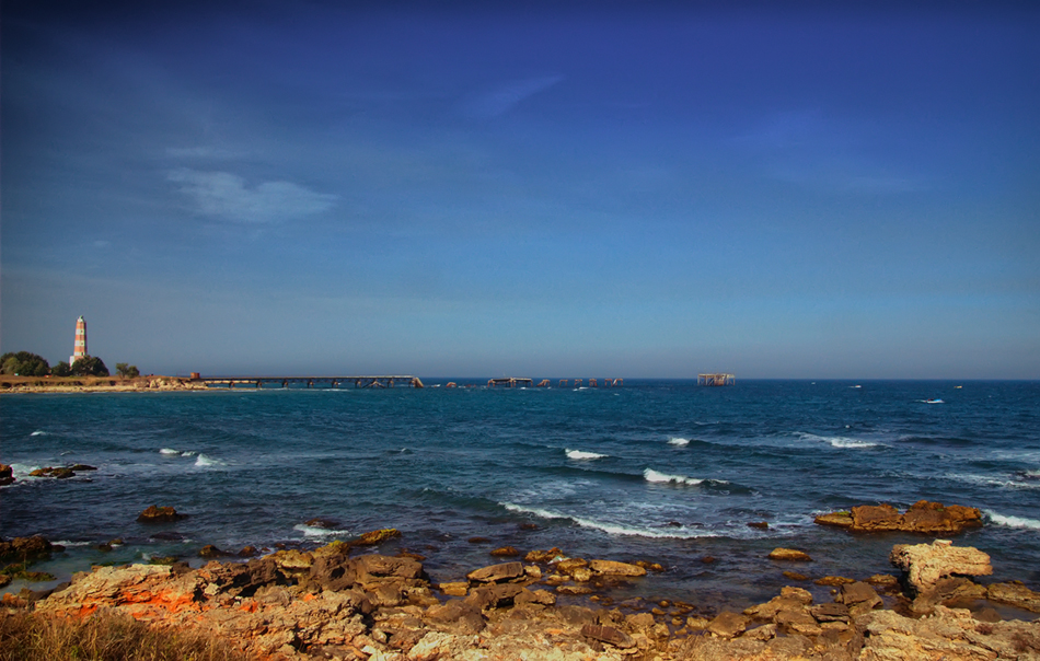 photo "Summer silence" tags: landscape, Europe, rocks, sea, summer, sun, water