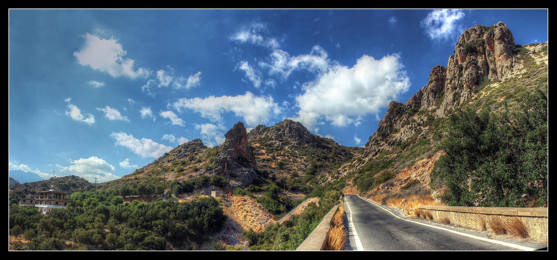 photo "Road to the mountains" tags: landscape, travel, panoramic, Europe, Greece, clouds, forest, mountains, road, rocks, Крит