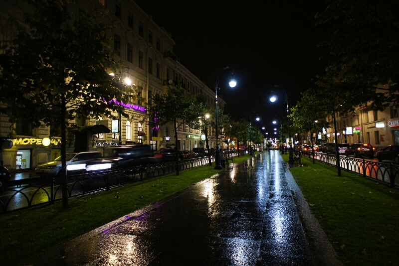 photo "***" tags: city, travel, autumn, night, reflections