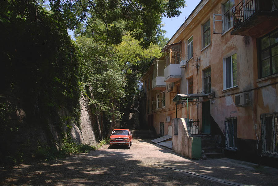 photo "***" tags: city, landscape, architecture, Crimea, building, summer, Керчь