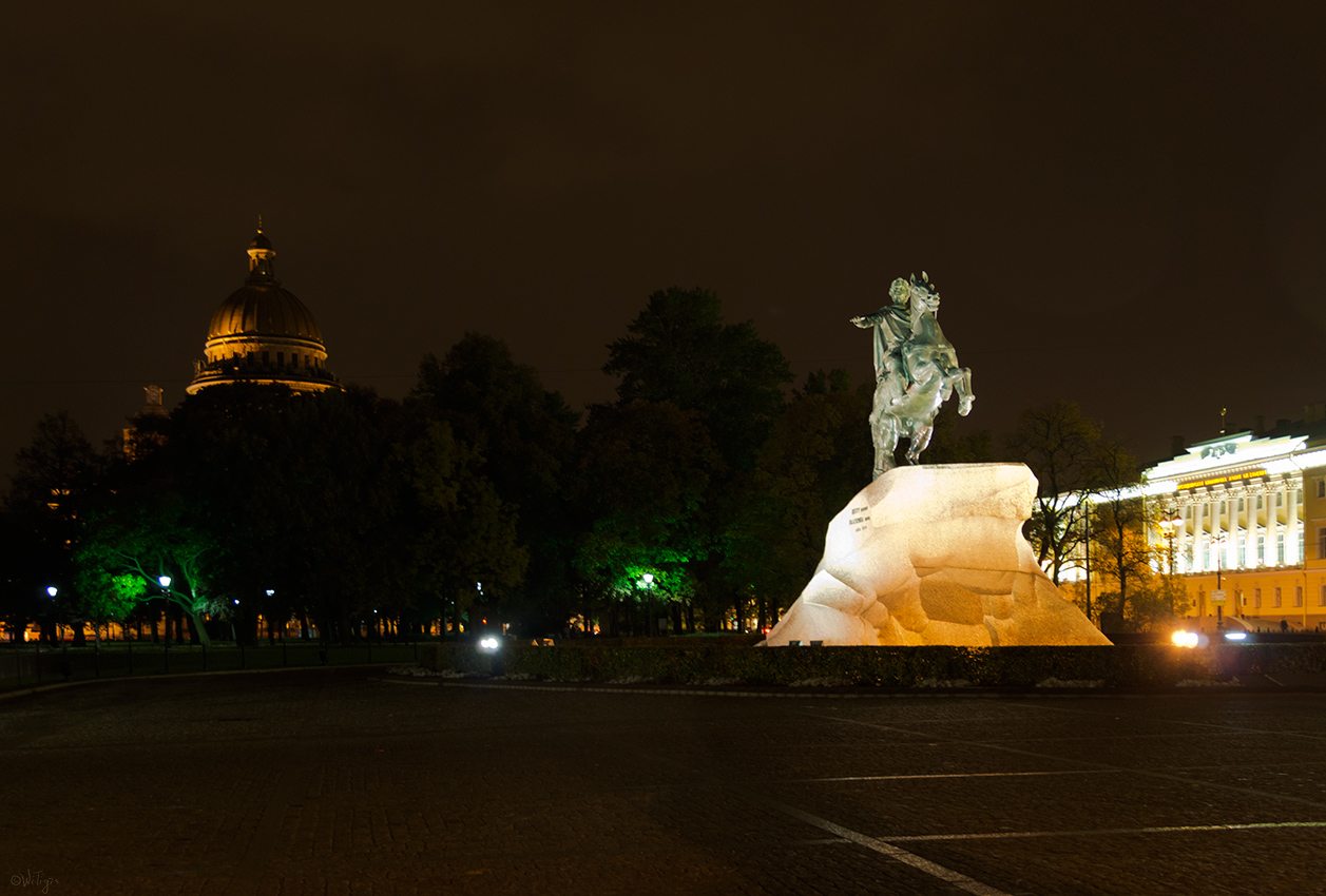 photo "***" tags: city, architecture, landscape, autumn, building, night, temple