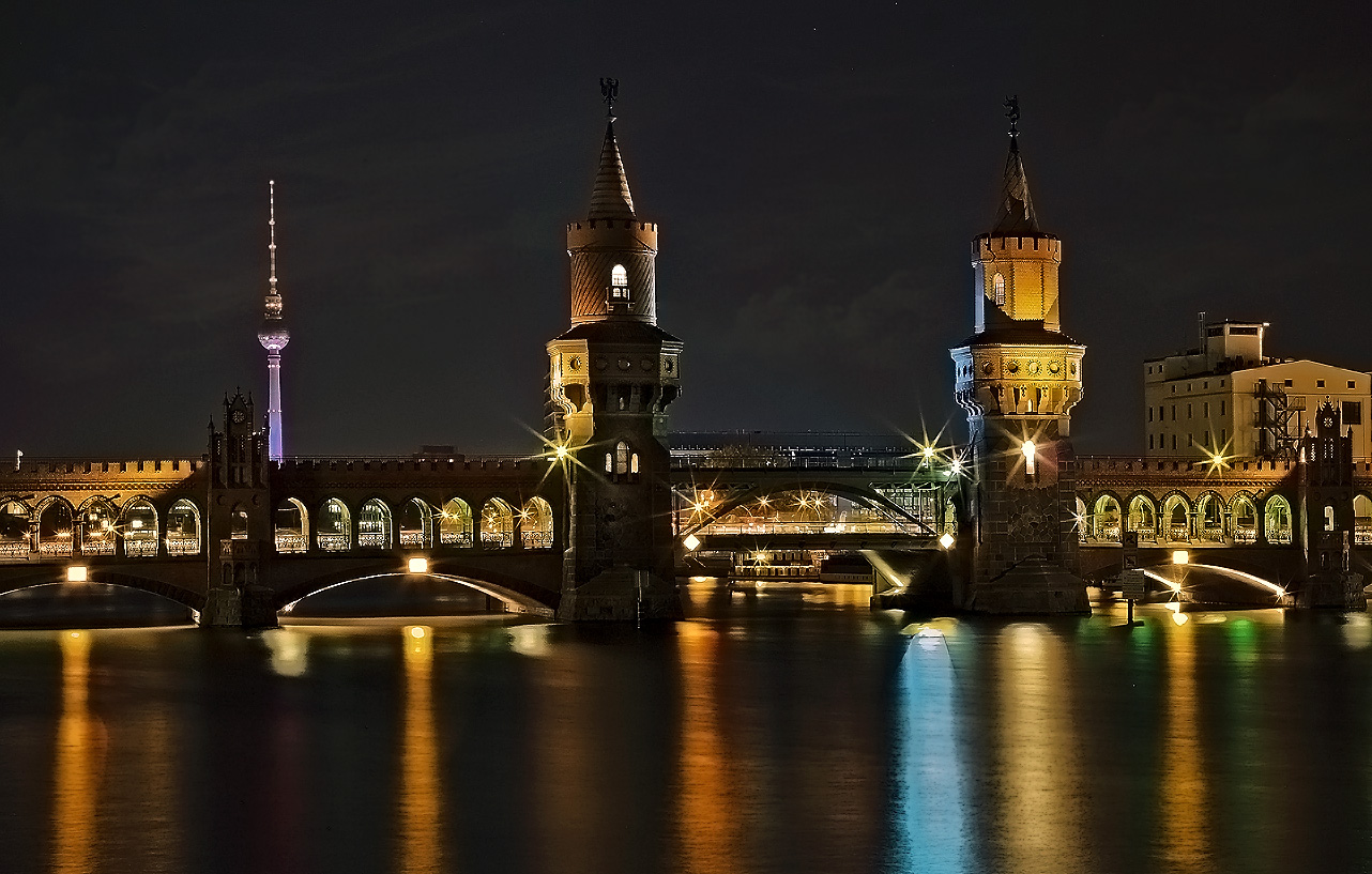 photo "Das Lichterfest 2012 in Berlin" tags: landscape, architecture, Berlin, Europe, Festival of Lights, Oberbaumbrücke