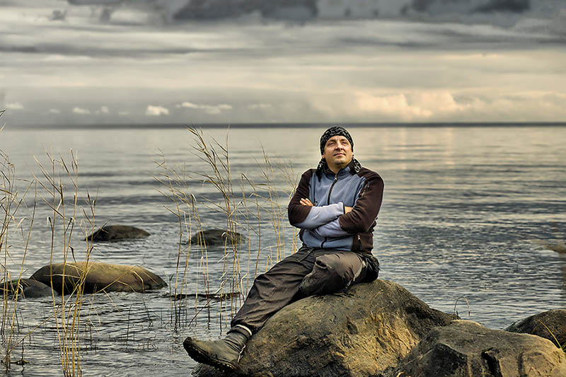 photo "***" tags: portrait, landscape, man, sunset, water