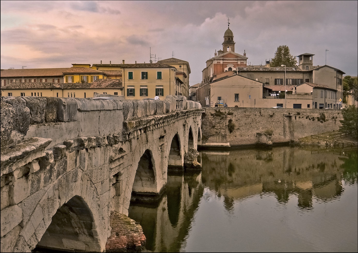 photo "Ponte di Tiberio" tags: travel, landscape, architecture, Europe, Italy, мост тиберия, римини