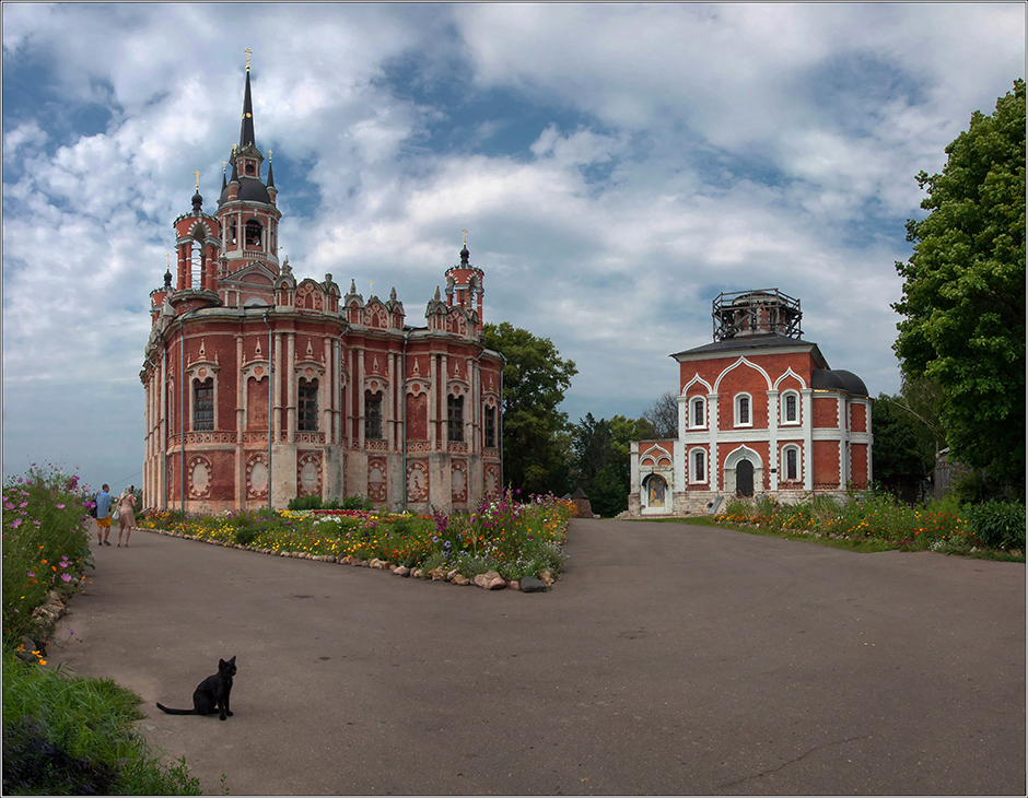 photo "***" tags: landscape, architecture, Russia, pets/farm animals, summer, temple, Можайск