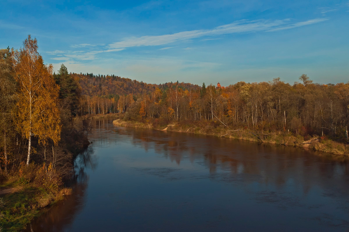 photo "***" tags: landscape, autumn, clouds, forest, water