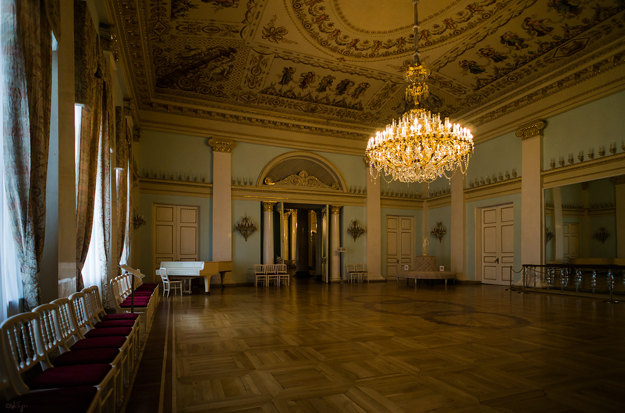 photo "ballroom" tags: interior, 