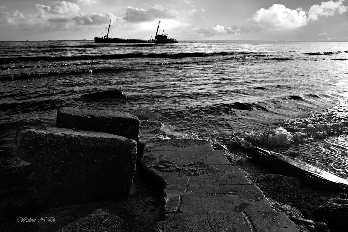 photo "the Wreck" tags: landscape, travel, Africa, boat, water