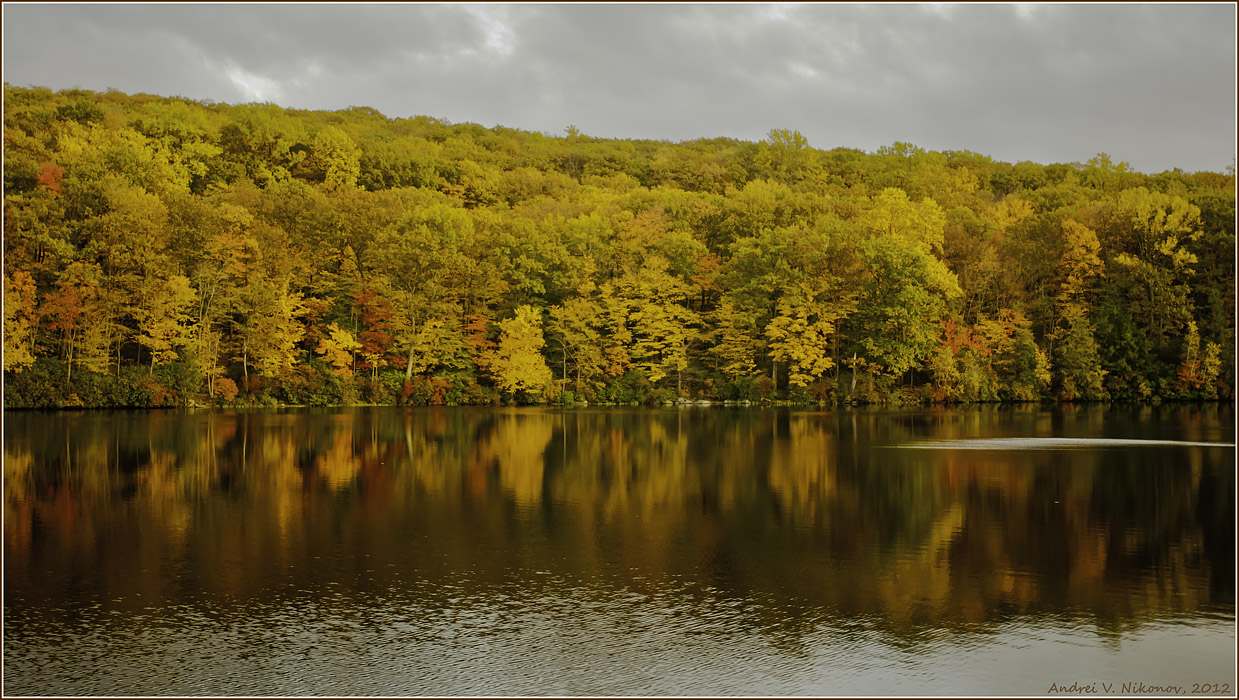 photo "* * *" tags: landscape, Harriman State Park, autumn, clouds, foliage, forest, lake