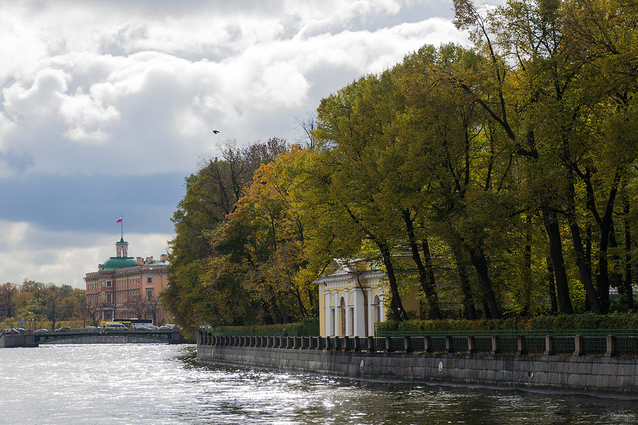 фото "На Фонтанке" метки: пейзаж, архитектура, город, вода, здание, облака, осень, река