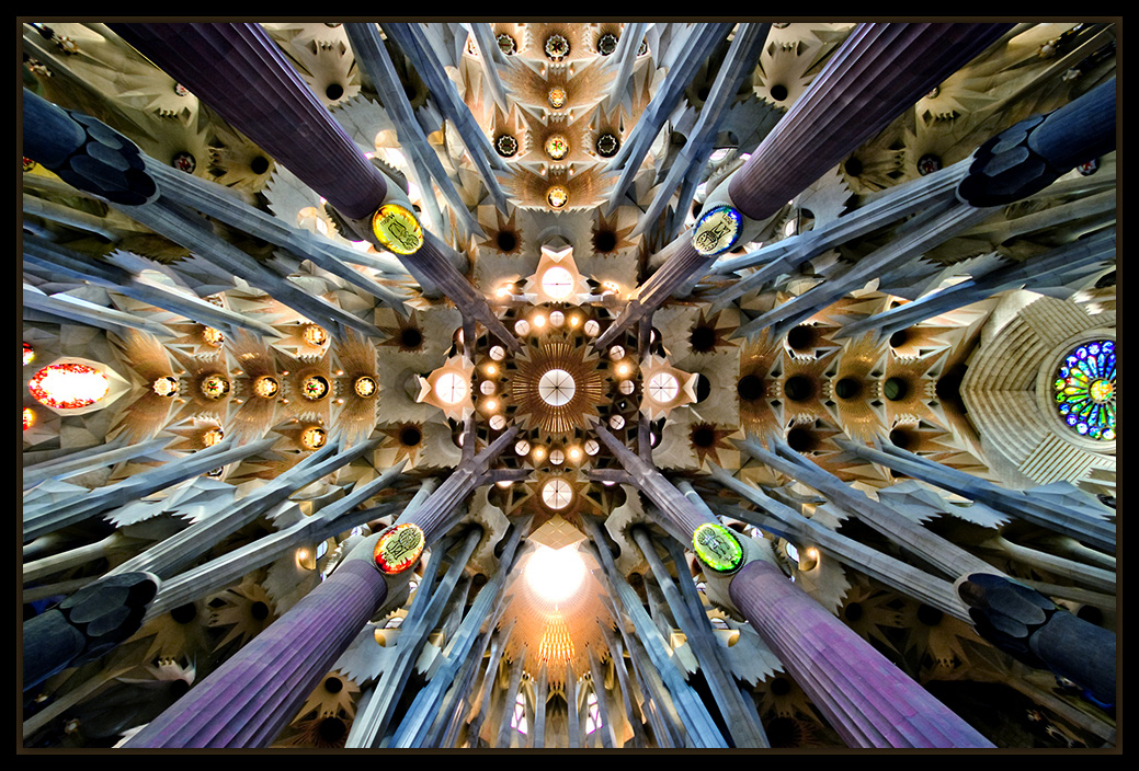 фото "Sagrada Família Church" метки: архитектура, интерьер, 