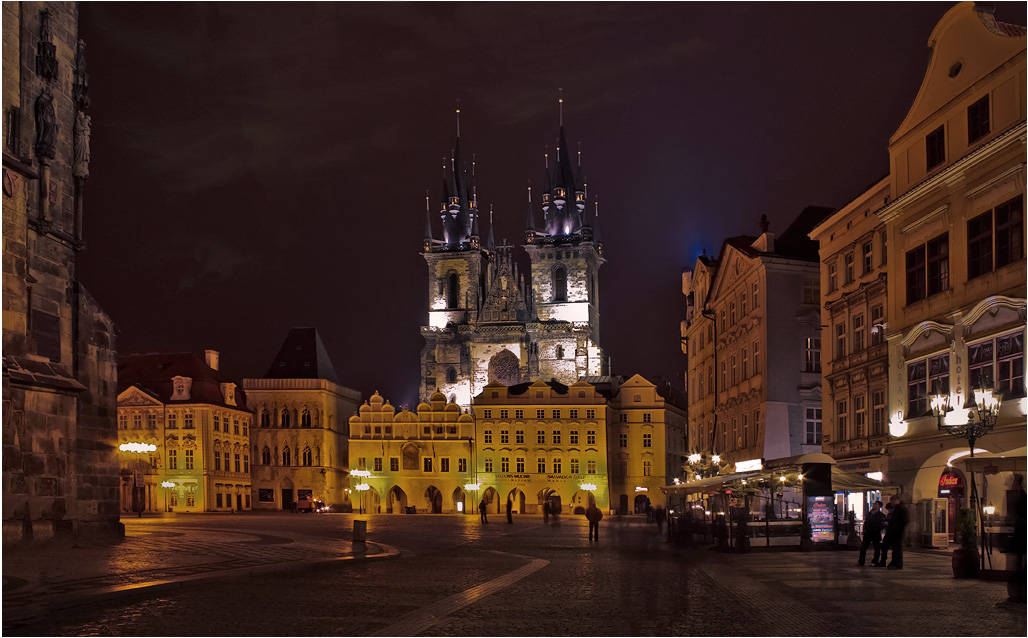 photo "Old Town Square. Prague" tags: travel, landscape, Europe, Prague, evening, собор марии над тыном, староместская площадь, фонари