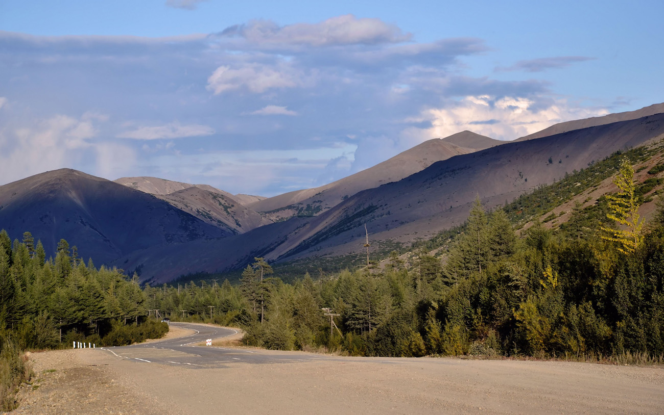 photo "***" tags: landscape, autumn, mountains, road, sky