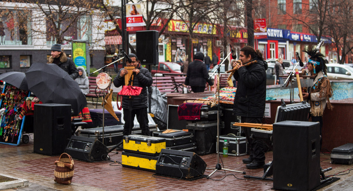 photo "***" tags: city, genre, street, 