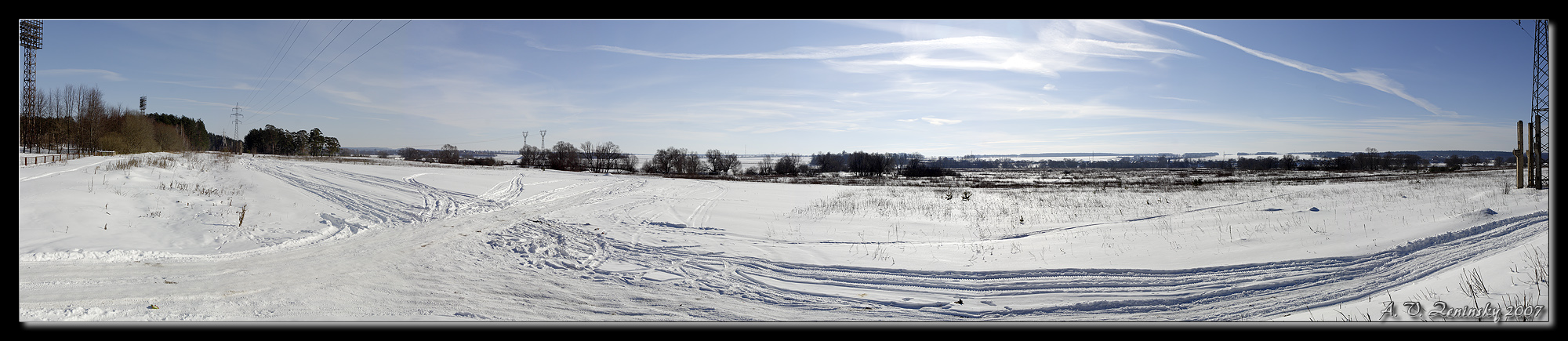 photo "Frost and sun, a wonderful day;)" tags: landscape, panoramic, nature, Europe, clouds, field, forest, road, winter