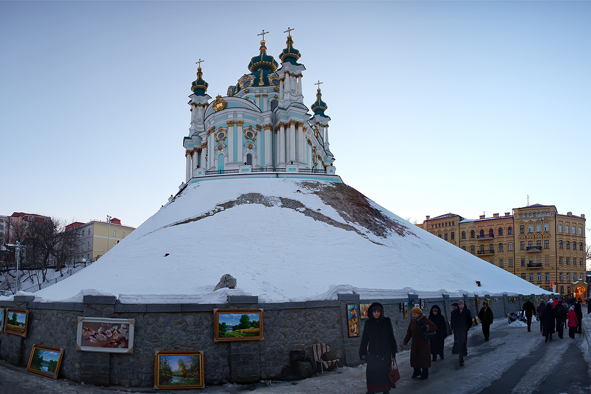 фото "Андреевская церковь" метки: архитектура, путешествия, город, Киев, Украина, зима, холм, церковь