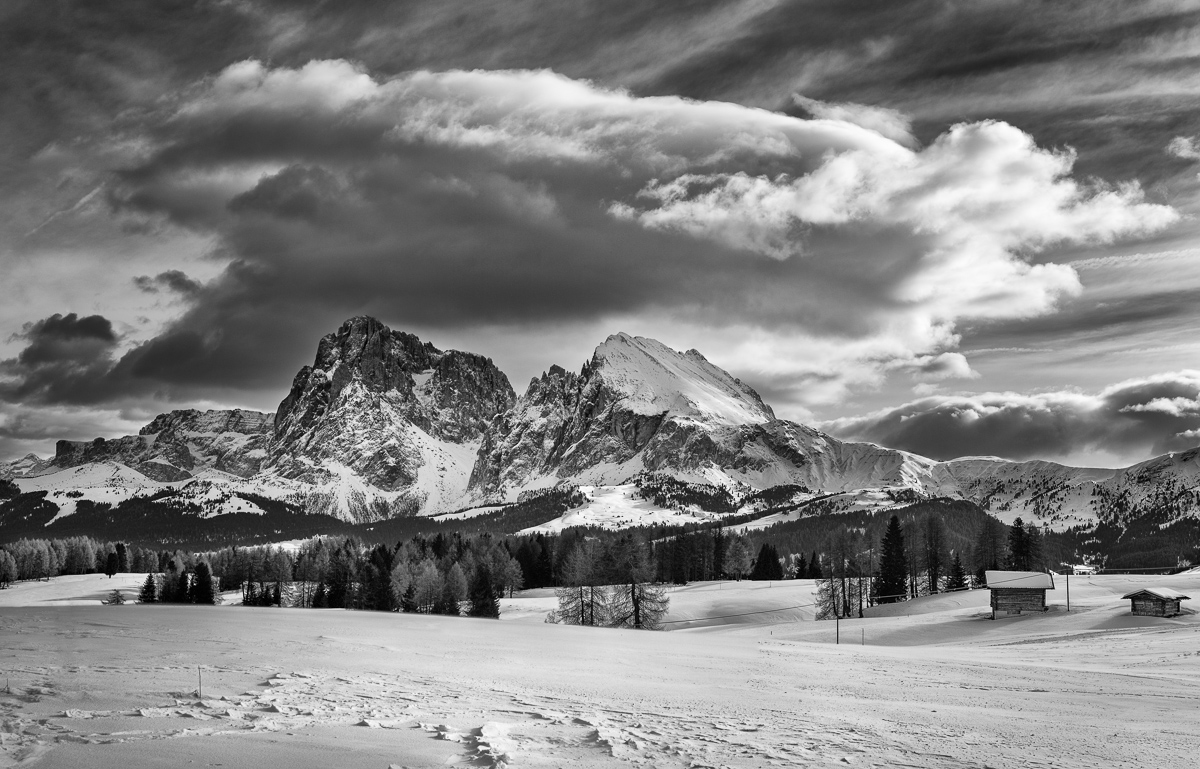 photo "***" tags: landscape, black&white, dolomiti valgardena italy