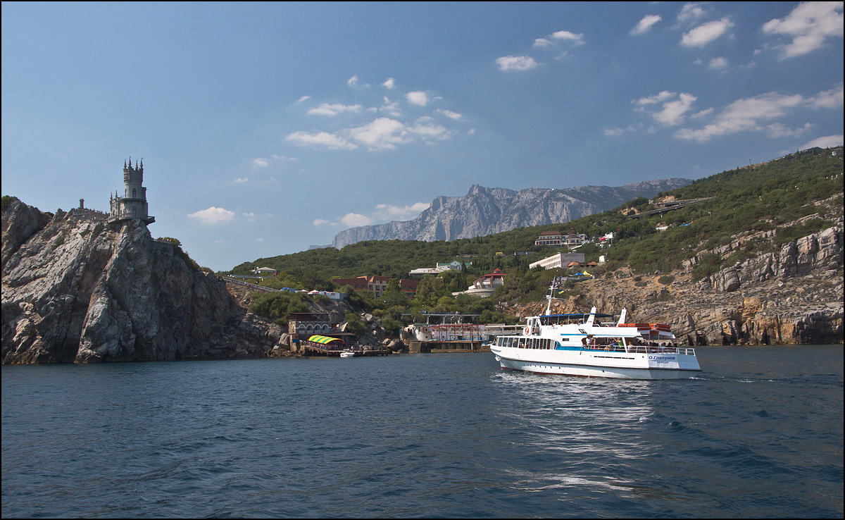 photo "Southern coast of Crimea" tags: landscape, Crimea, sea, summer, ЮБК