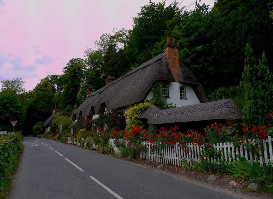 photo "A cottage" tags: architecture, cottage
