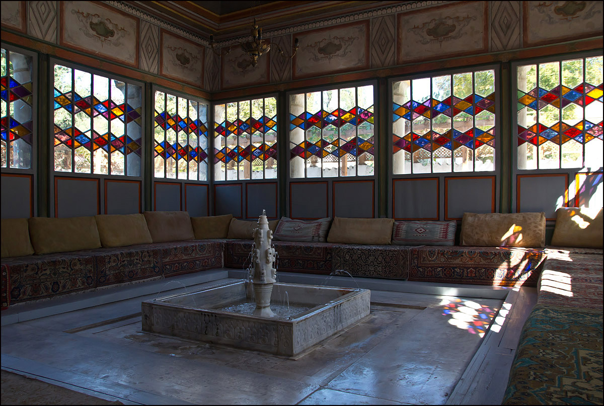 photo "Crimea, Bakhchisaray, Khan's Palace" tags: interior, travel, Crimea, Бахчисарай