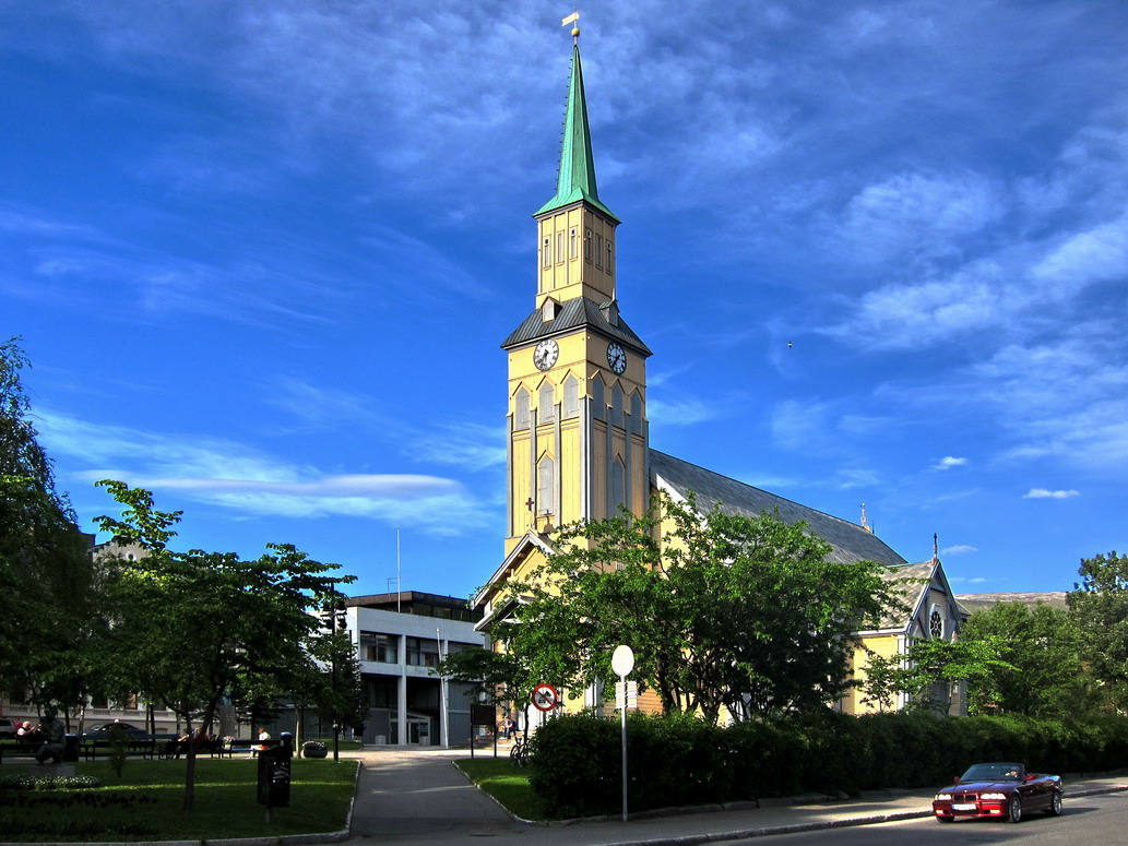 photo "***" tags: architecture, Norway, Тромсё