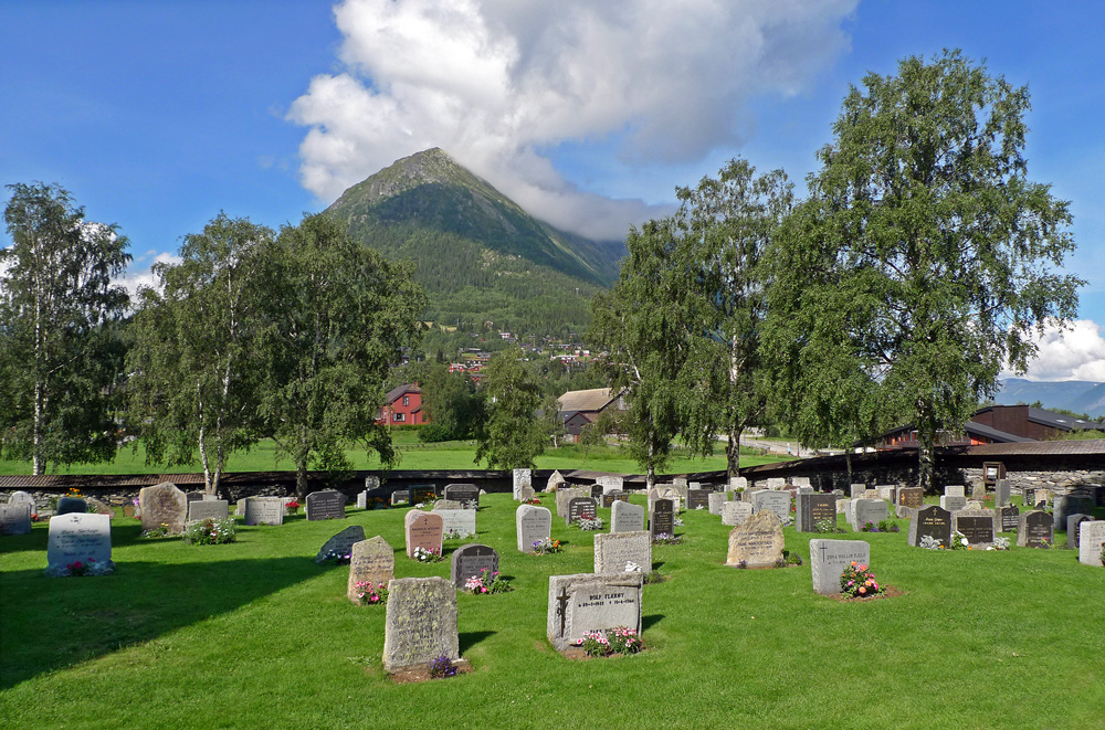 photo "Cemetery in spring" tags: landscape, 