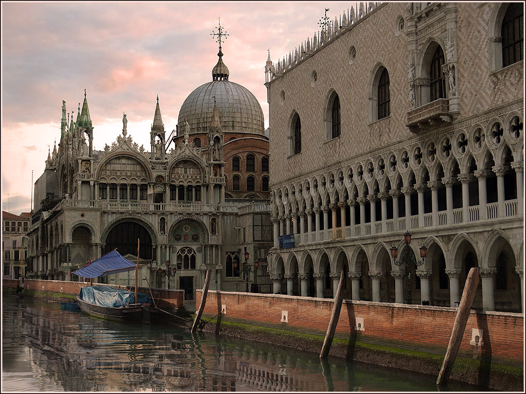 фото "Другая Венеция..." метки: фотомонтаж, foto liubos, venecia, Венеция, Европа, Италия, вода, канал, коллаж, сан марко дворец дожей