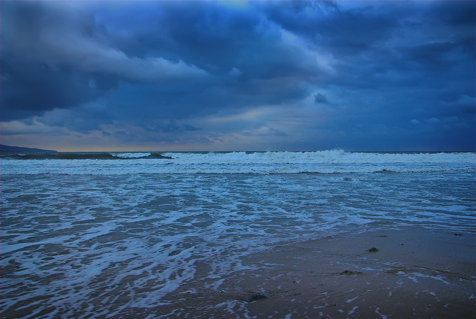 photo "Melody tides" tags: landscape, nature, Europe, autumn, clouds, night, sea, water, небо. облака, шторм