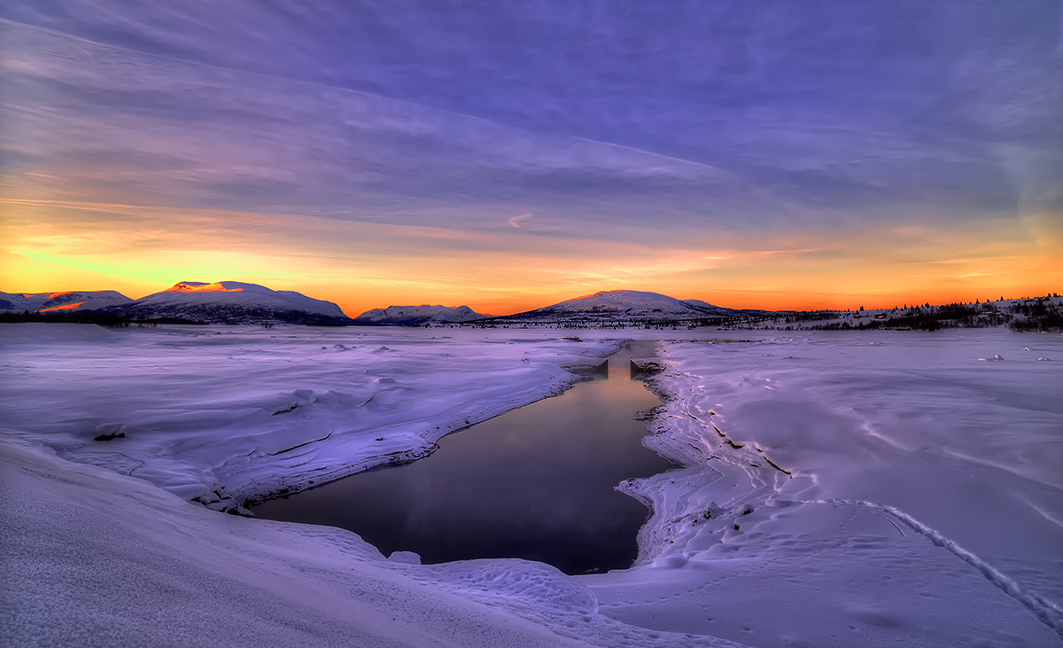 photo "***" tags: landscape, Europe, clouds, mountains, snow, winter