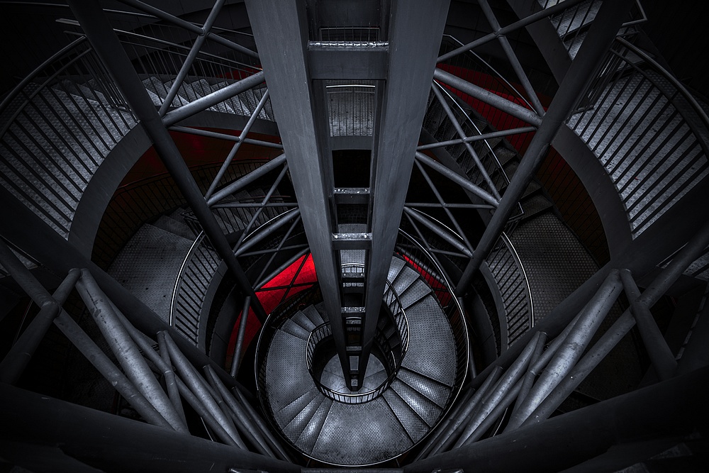 photo "the entrance to hell" tags: architecture, misc., ronaldikirche, subway station. dortmund