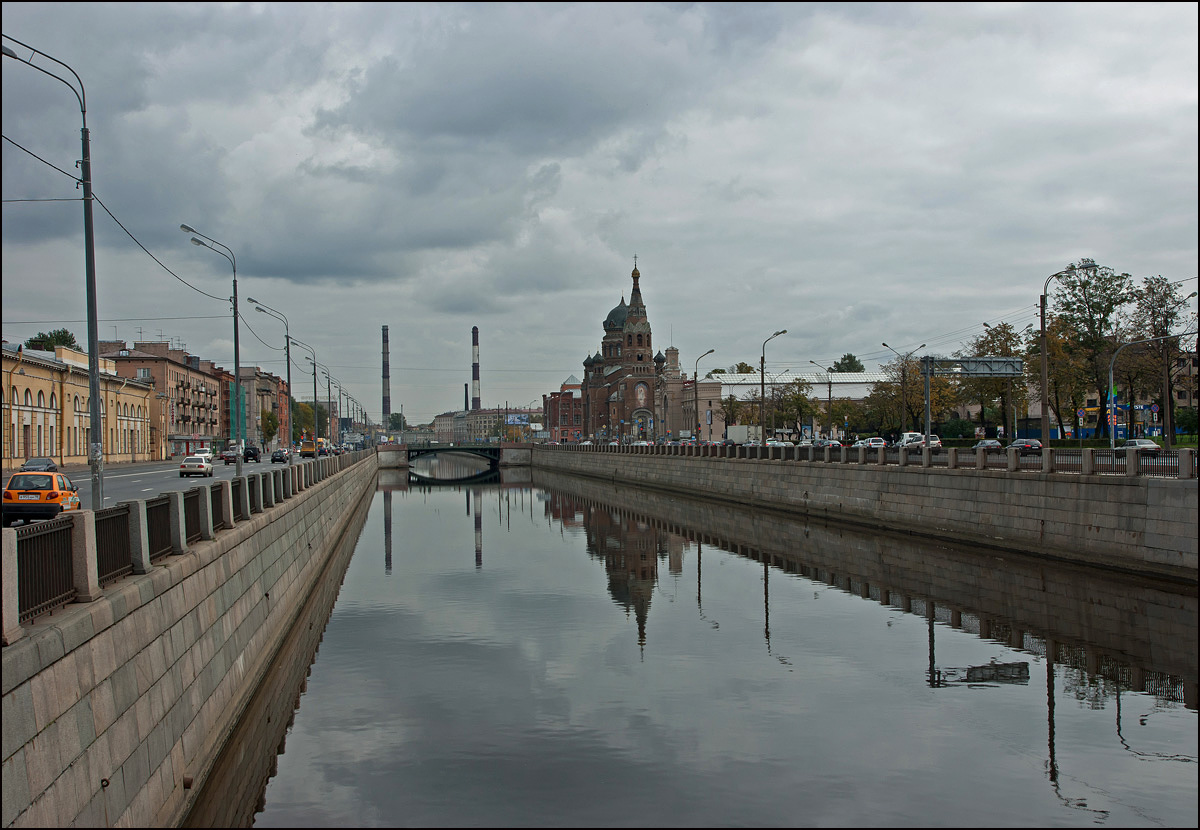 photo "St. Petersburg, Bypass canal" tags: city, St. Petersburg, temple, water