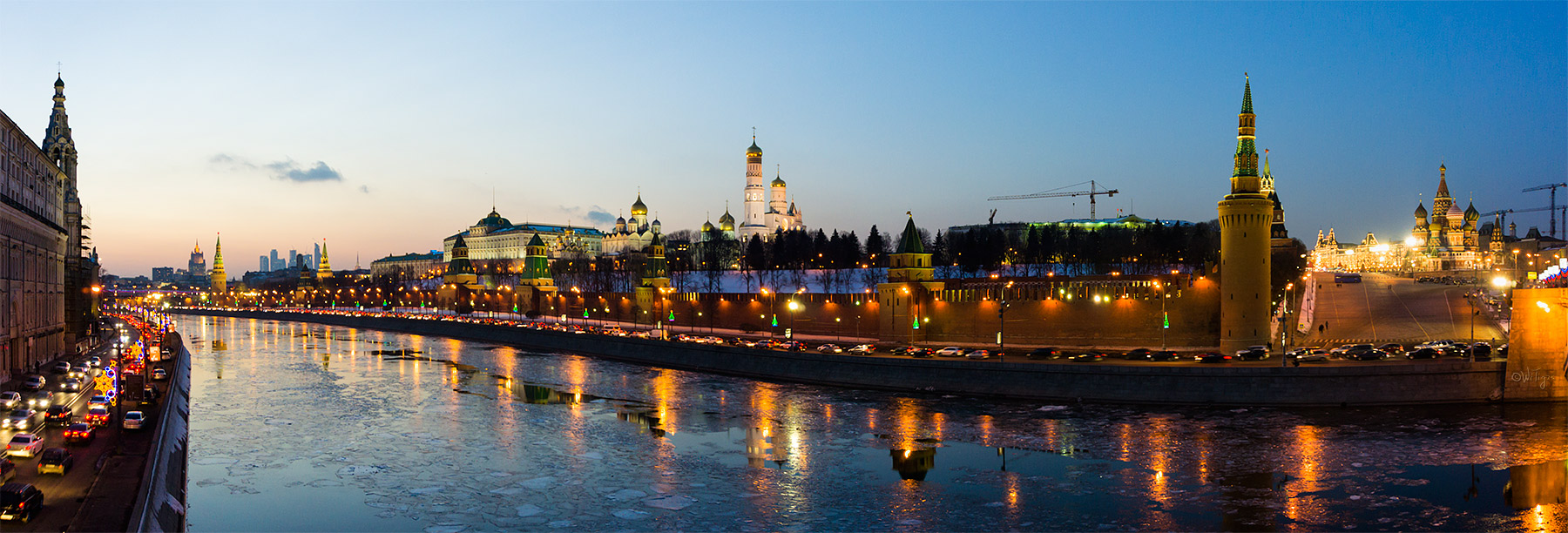 фото "Москва, 19-15" метки: панорама, город, архитектура, вода, закат, здание, зима, отражения, река, храм