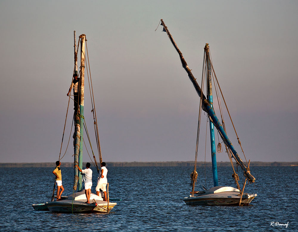 photo "Fishing boats 03" tags: travel, genre, Africa, sea