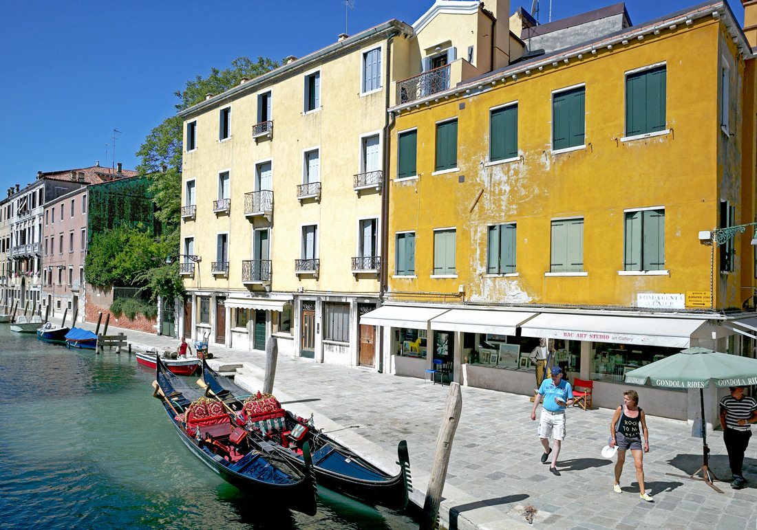 photo "It's time to think about summer" tags: city, travel, Italy, Venice, каналы