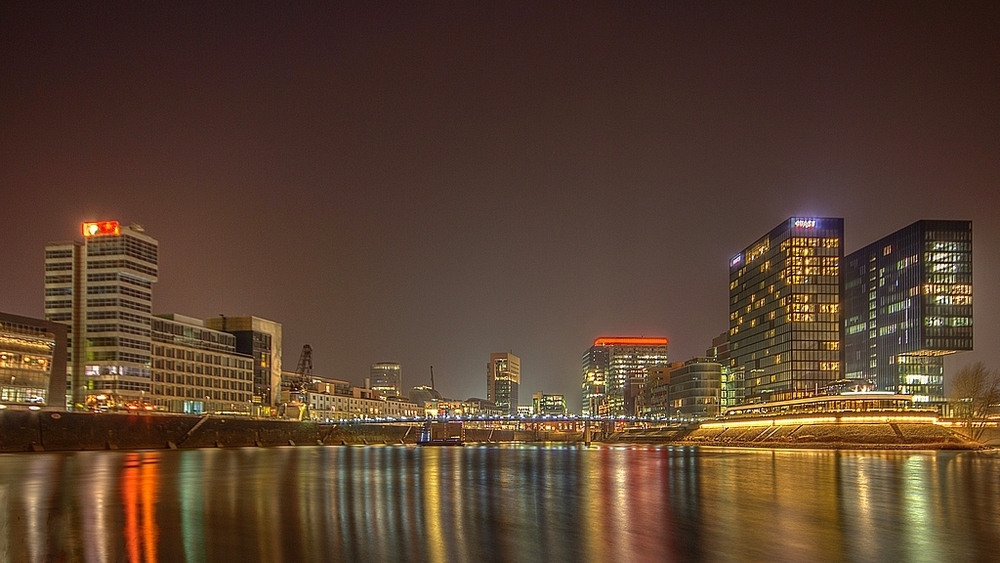 photo "Duesseldorf Media Harbour" tags: architecture, city, panoramic, 