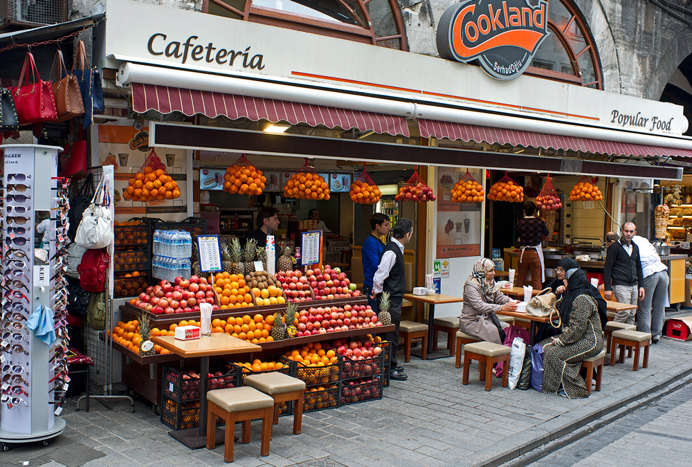 photo "Istanbul cafe." tags: genre, street, 