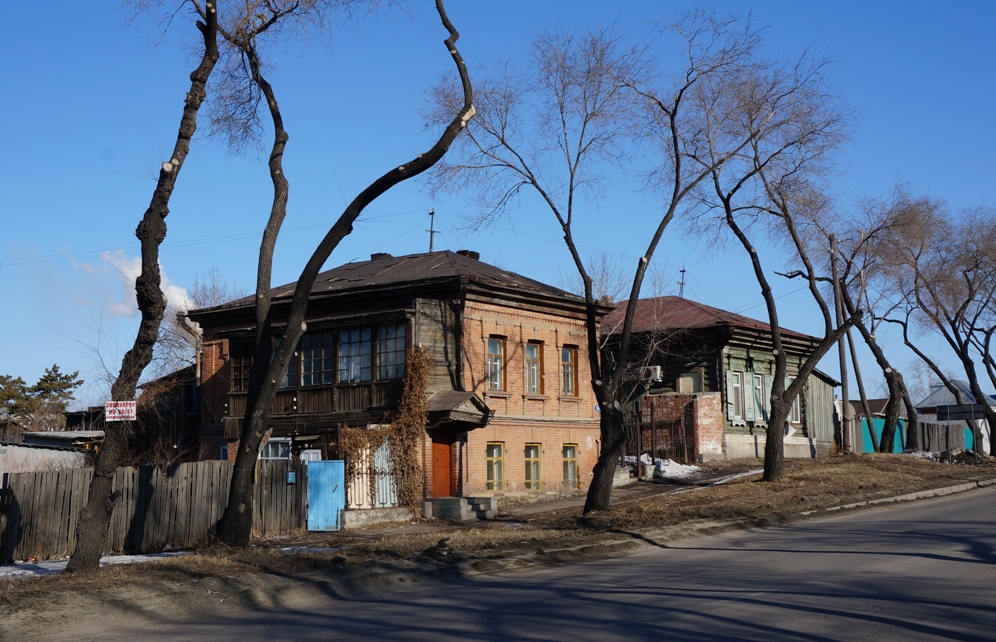 фото "ТАК и ЖИВЁМ...(старый Благовещенск)" метки: пейзаж, город, путешествия, 