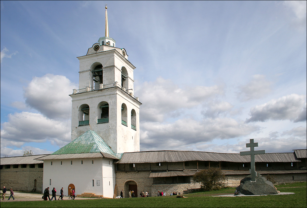 фото "В Псковском кремле.." метки: архитектура, 